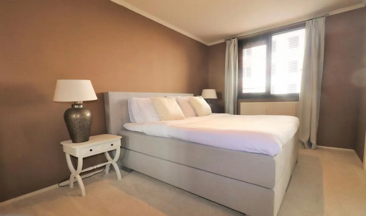 De Admiraliteit Apartment Rotterdam Netherlands